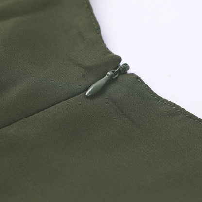 Gilded Printed Elegant Abaya by Trend Den featuring a close-up of a green zipper detail on soft fabric.