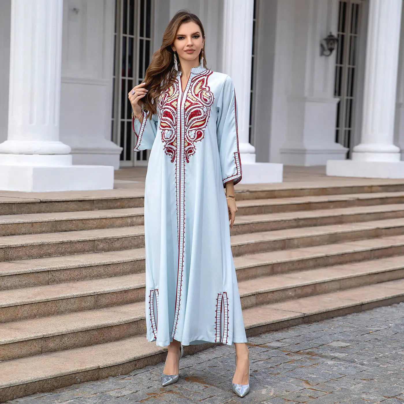 Sculptural Embroidered Elegant Abaya