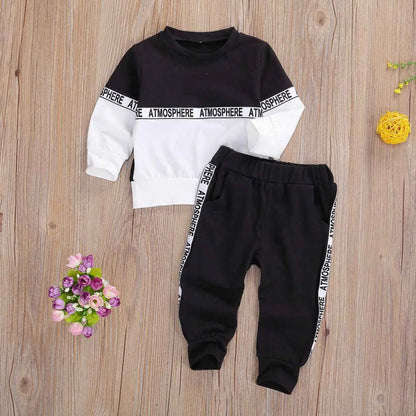 Boys long-sleeve letter suit and stretch trousers in black and white with atmosphere text bands and solid color joggers Black