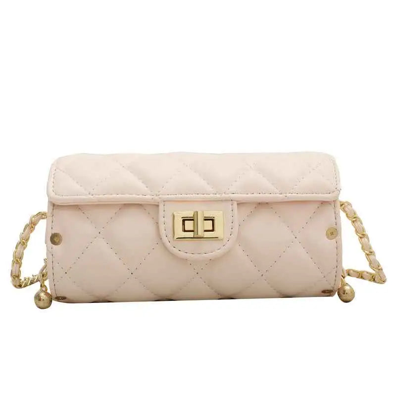 A blush pink quilted structured crossbody bag with rhombus pattern and gold-tone chain strap from trend den Beige